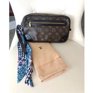 Louis Vuitton Clutch Dragonne Wristlet Pouch